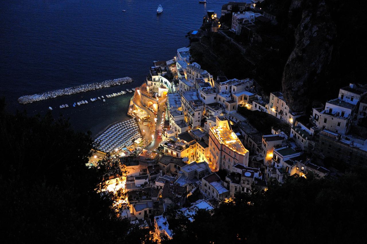 Palazzo Ferraioli - Hotel & Wellness Atrani Eksteriør billede